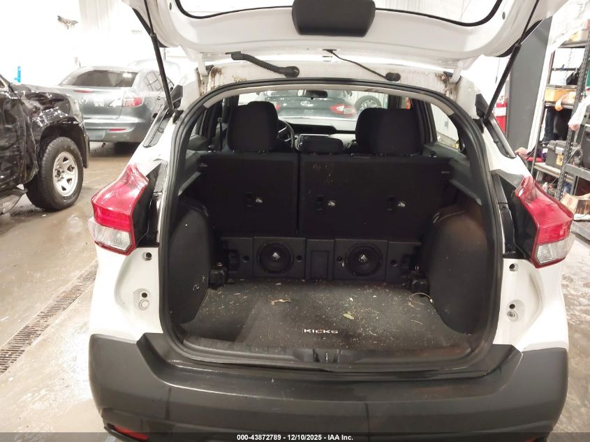 2018 Niss Kicks S Fwd S VIN: 3N1CP5CU8JL529627 Lot: 43872789