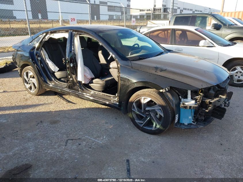 HYUNDAI ELANTRA LIMITED