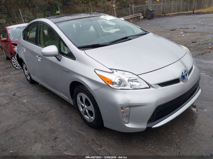 TOYOTA PRIUS FOUR