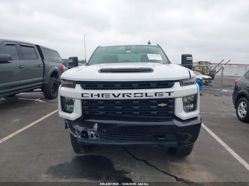 2022 Chevrolet Silverado 2500Hd 4Wd Standard Bed Custom VIN: 2GC4YME77N1203812 Lot: 43872920