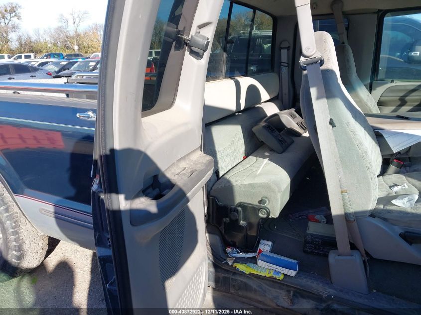 1999 Ford F-250 Lariat/Xl/Xlt VIN: 1FTNX20F7XEB97442 Lot: 43872922