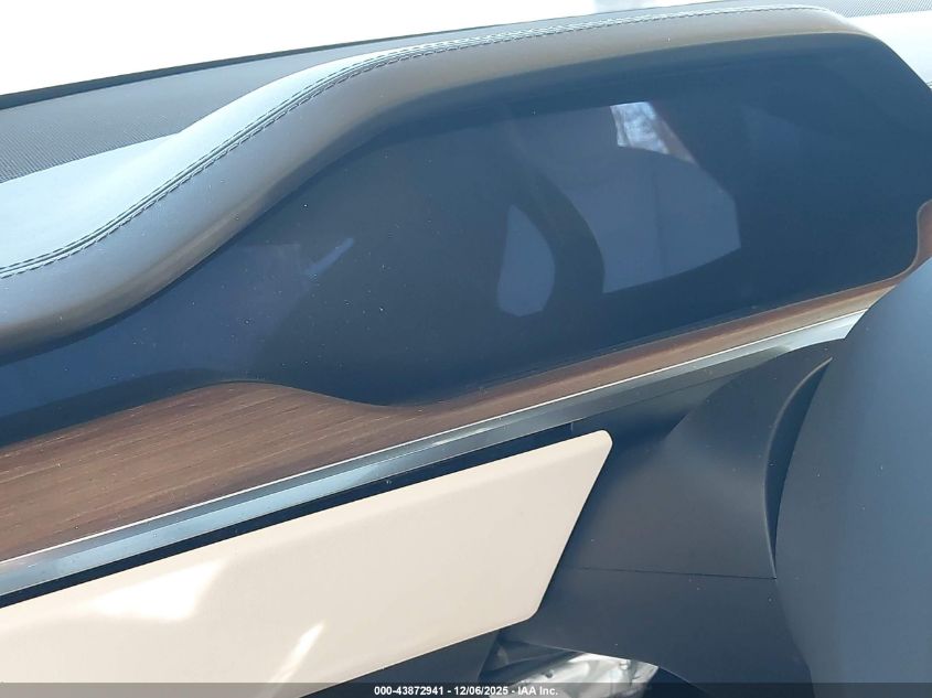 2022 Tesla Model S Dual Motor All-Wheel Drive VIN: 5YJSA1E52NF469325 Lot: 43872941