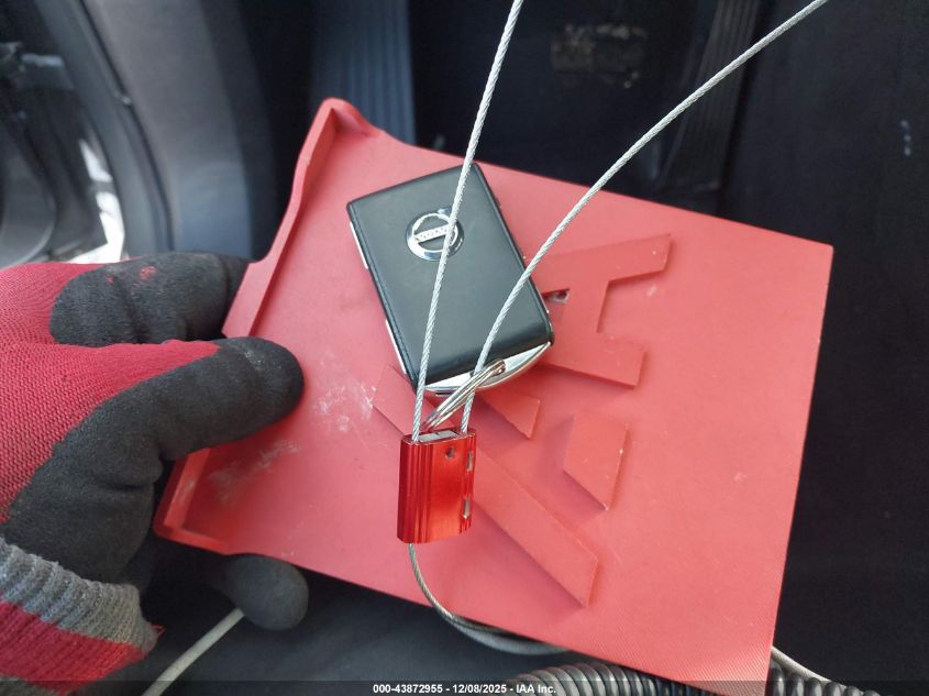 2018 Volvo Xc90 T5 Momentum VIN: YV4102PK7J1343274 Lot: 43872955