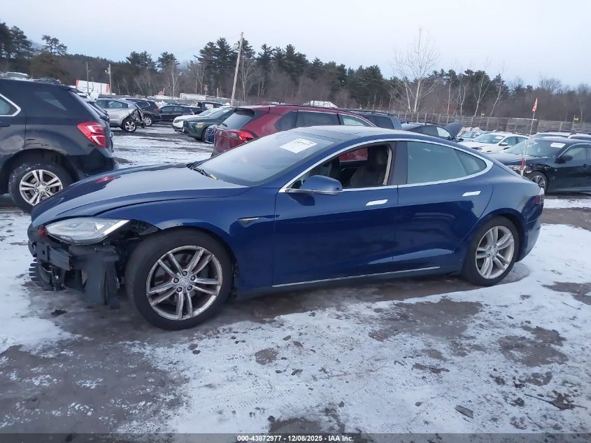 2015 Tesla Model S 70D/85D/P85D VIN: 5YJSA1E27FF100273 Lot: 43872977