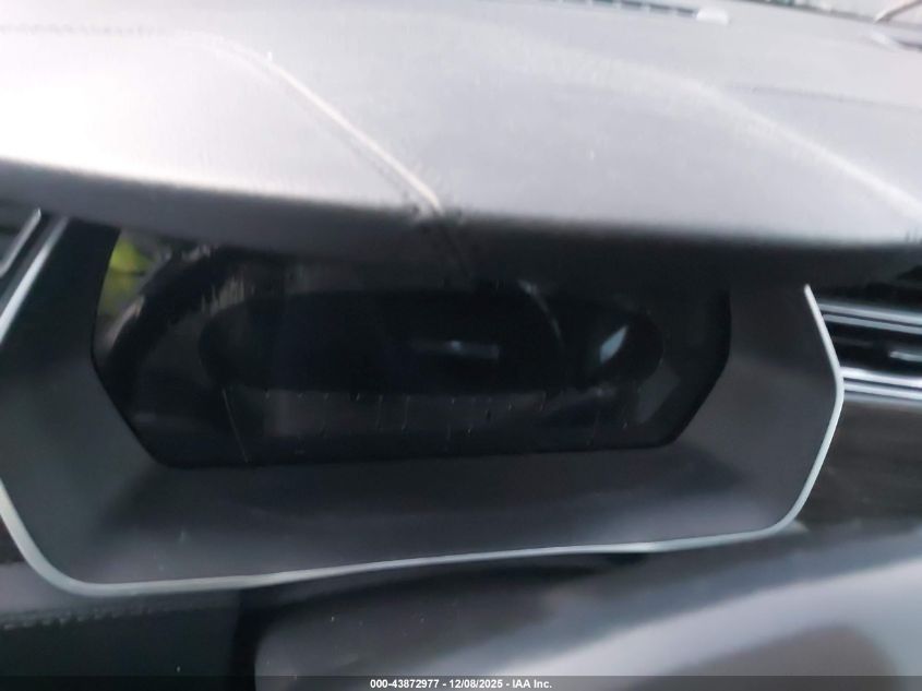 2015 Tesla Model S 70D/85D/P85D VIN: 5YJSA1E27FF100273 Lot: 43872977