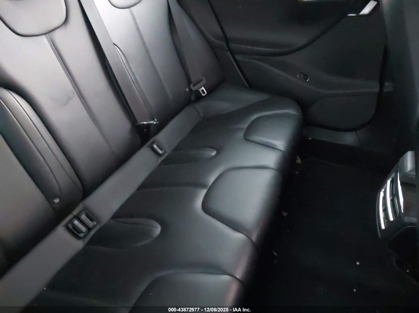 2015 Tesla Model S 70D/85D/P85D VIN: 5YJSA1E27FF100273 Lot: 43872977