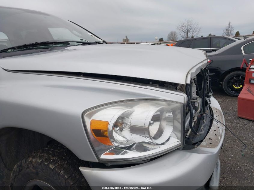 2007 Dodge Ram 1500 Slt/Trx4 Off Road/Sport VIN: 1D7HU18257S222993 Lot: 43873053