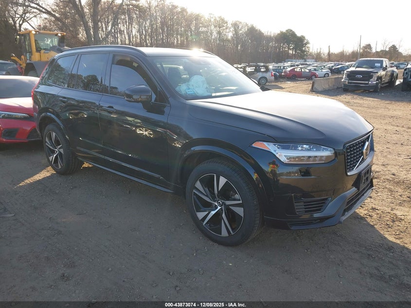 2022 Volvo Xc90 Recharge Plug-In Hybrid T8 R-Design Extended Range 7P