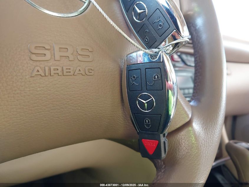 2002 Mercedes-Benz C 240 VIN: WDBRF61J42E005710 Lot: 43873081