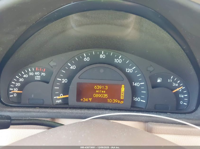 2002 Mercedes-Benz C 240 VIN: WDBRF61J42E005710 Lot: 43873081