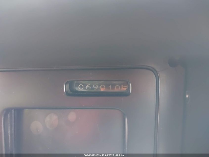 1985 Chevrolet Corvette VIN: 1G1YY0787F5131325 Lot: 43873103