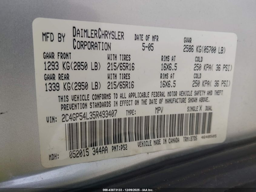 2005 Chrysler Town & Country Touring VIN: 2C4GP54L35R493407 Lot: 43873133