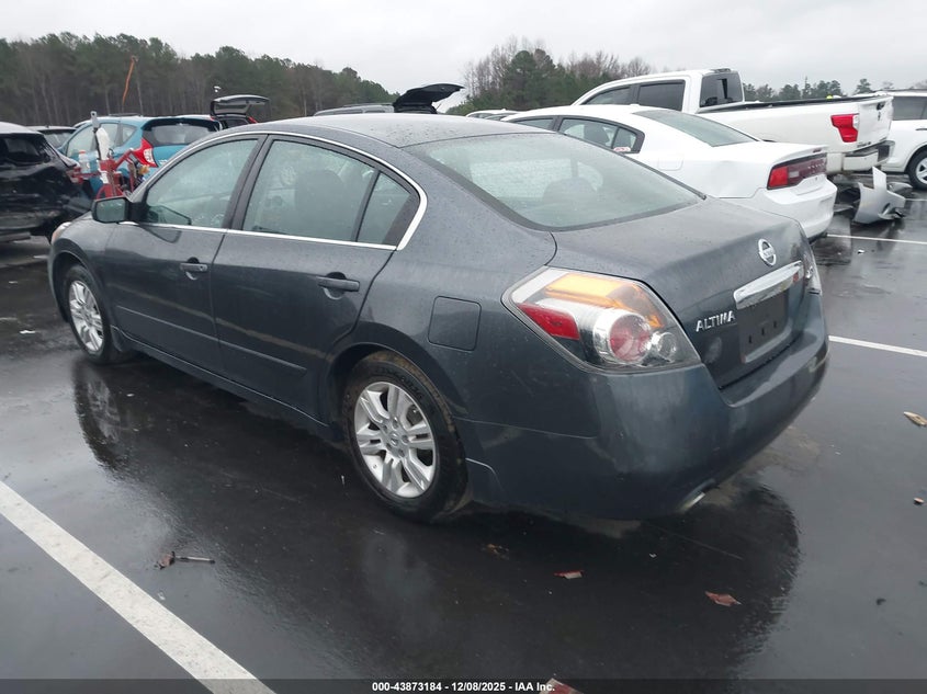 1N4AL2AP3AC182043 2010 NISSAN ALTIMA photo no. 3