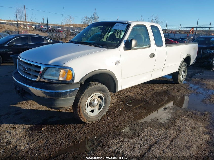 1FTRX18W0YKA42198 2000 FORD F-150 photo no. 2
