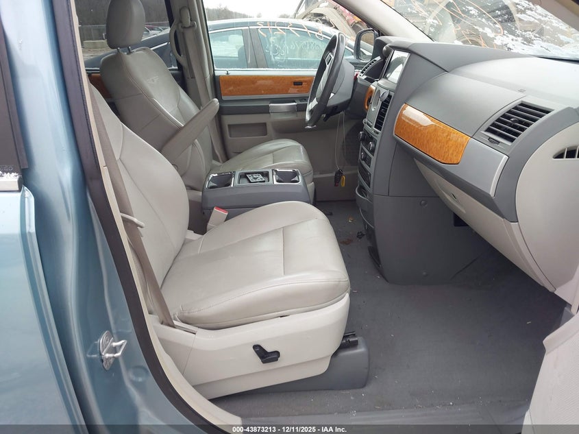 2A8HR64X89R568186 2009 CHRYSLER TOWN & COUNTRY photo no. 5