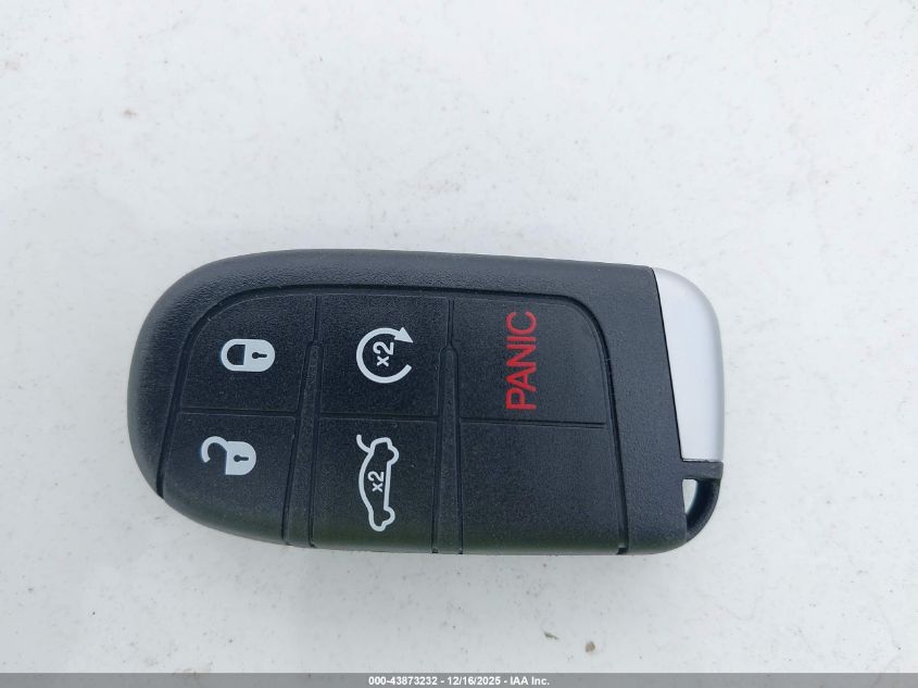 2012 Chrysler 300 VIN: 2C3CCAAG5CH217053 Lot: 43873232