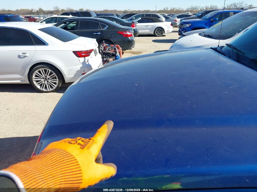 2004 Chevrolet Avalanche K1500 VIN: 3GNEK12T44G128604 Lot: 43873239