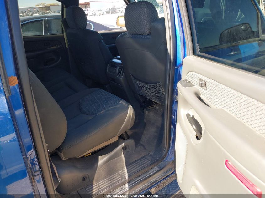 2004 Chevrolet Avalanche K1500 VIN: 3GNEK12T44G128604 Lot: 43873239