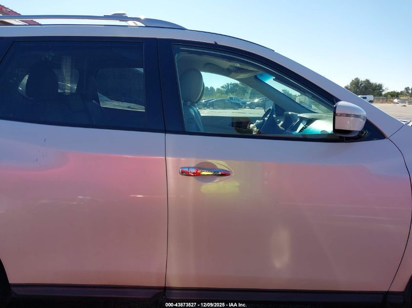 2017 Nissan Pathfinder Sv VIN: 5N1DR2MN7HC627437 Lot: 43873527