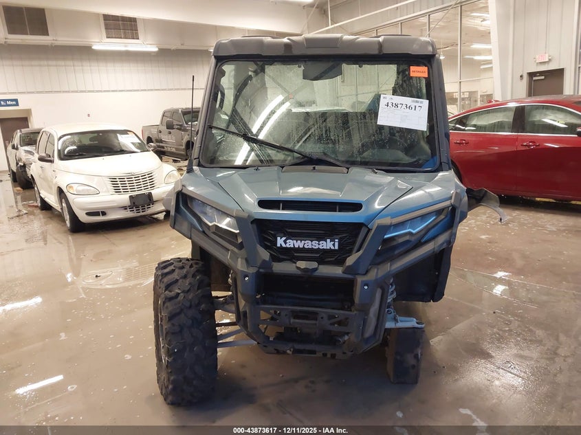 2025 KAWASAKI KWT1000 auction photo 5