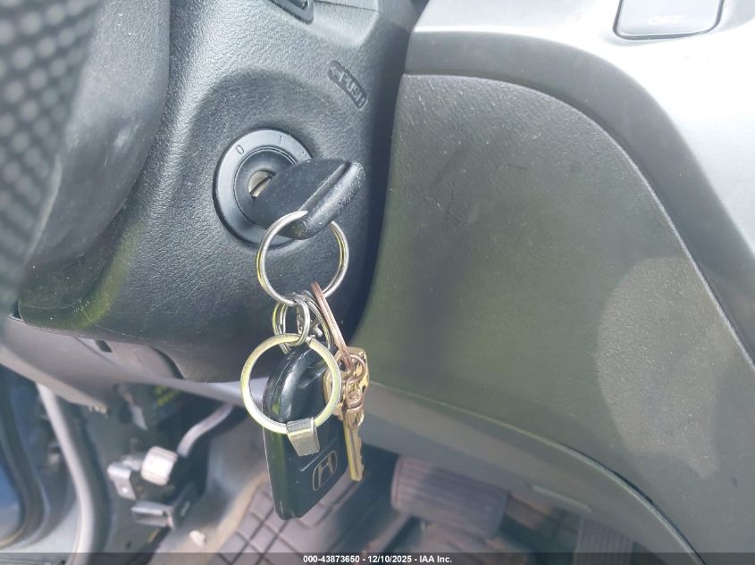 2005 Honda Odyssey Ex VIN: 5FNRL384X5B058827 Lot: 43873650