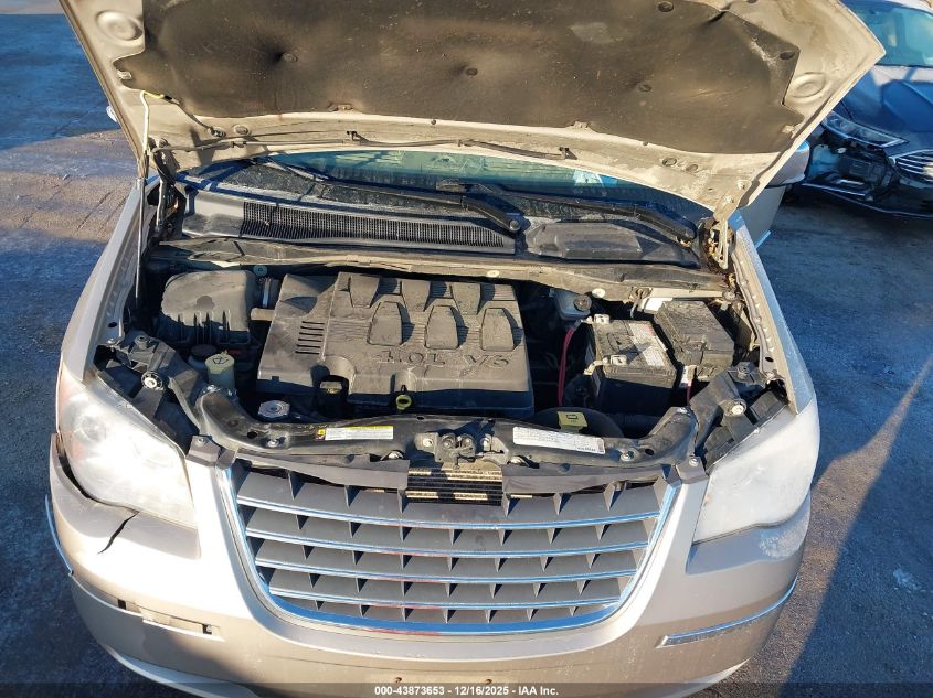 2009 Chrysler Town & Country Limited VIN: 2A8HR64X79R552688 Lot: 43873653