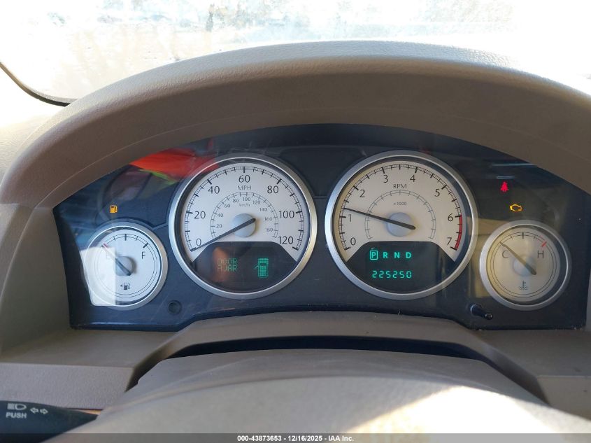 2009 Chrysler Town & Country Limited VIN: 2A8HR64X79R552688 Lot: 43873653