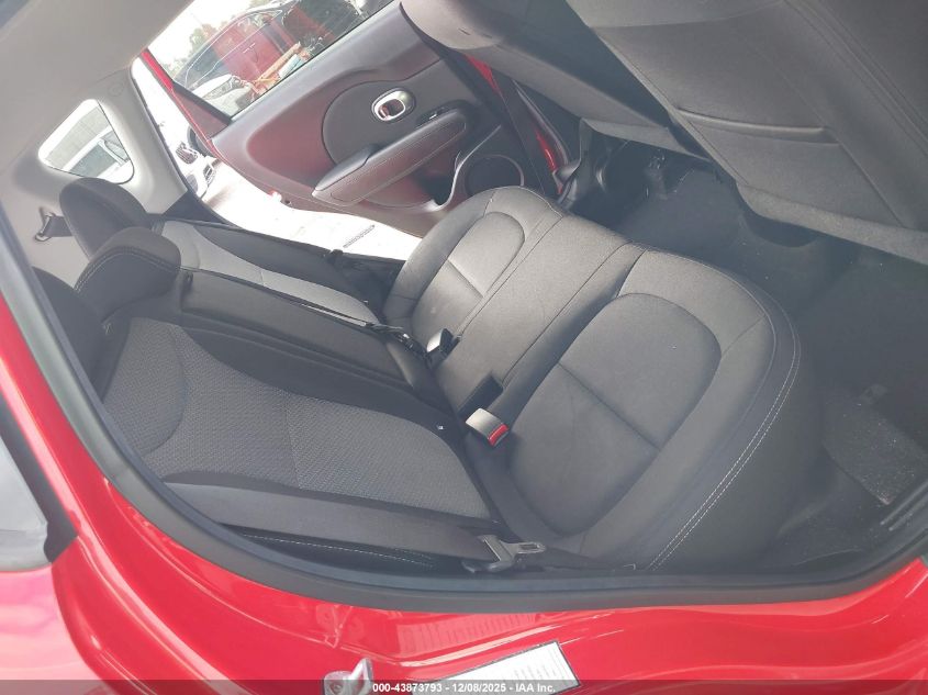 2019 Kia Soul + VIN: KNDJP3A50K7025390 Lot: 43873793