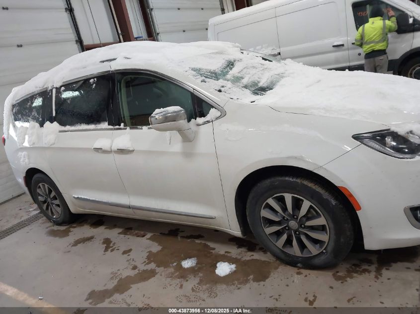 2020 Chrysler Pacifica Hybrid Limited VIN: 2C4RC1N70LR257812 Lot: 43873956