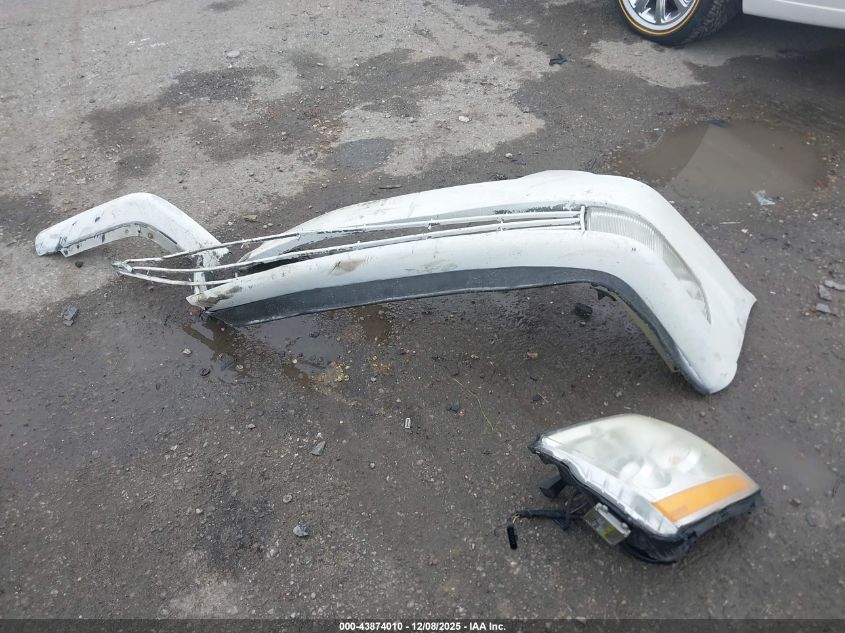 2007 Cadillac Dts V8 VIN: 1G6KD57Y87U106174 Lot: 43874010