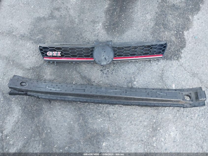 2016 Volkswagen Golf Gti S W/Performance Package 4-Door VIN: 3VW547AU3GM015603 Lot: 43874050