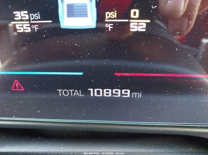 2025 BMW M3 Competition xDrive VIN: WBS33HJ0XSFU58896 Lot: 43874103