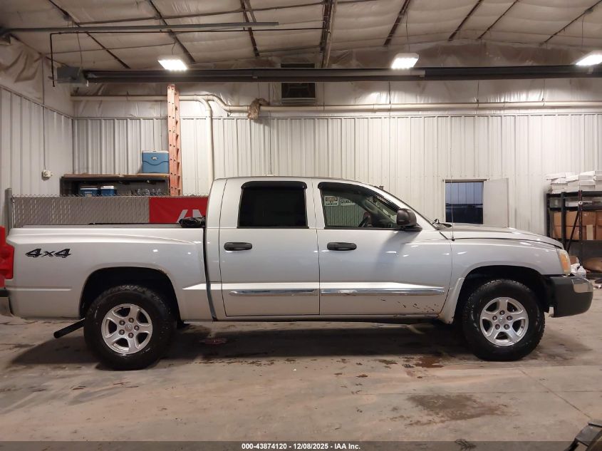 2005 Dodge Dakota Slt VIN: 1D7HW48N55S277740 Lot: 43874120