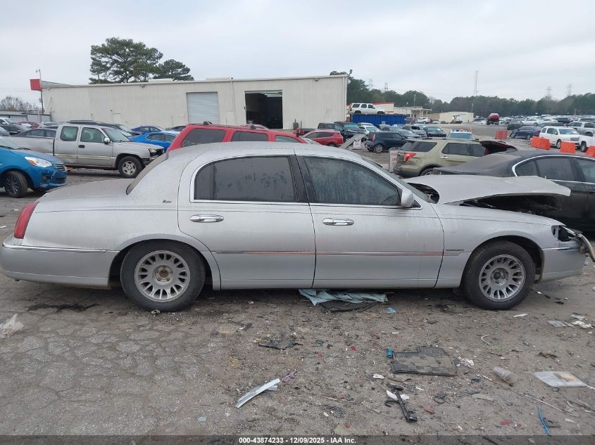 2002 Lincoln Town Car Cartier VIN: 1LNHM83W72Y650126 Lot: 43874233