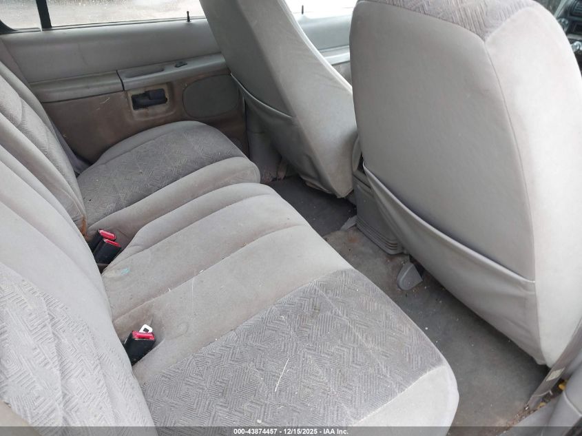 1999 Ford Explorer Eddie Bauer/Limited/Xlt VIN: 1FMZU34E7XZA82846 Lot: 43874457