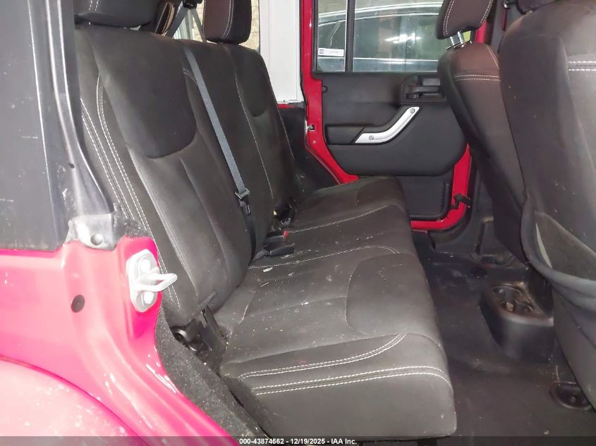 2015 Jeep Wrangler Unlimited Sahara VIN: 1C4BJWEGXFL502536 Lot: 43874562