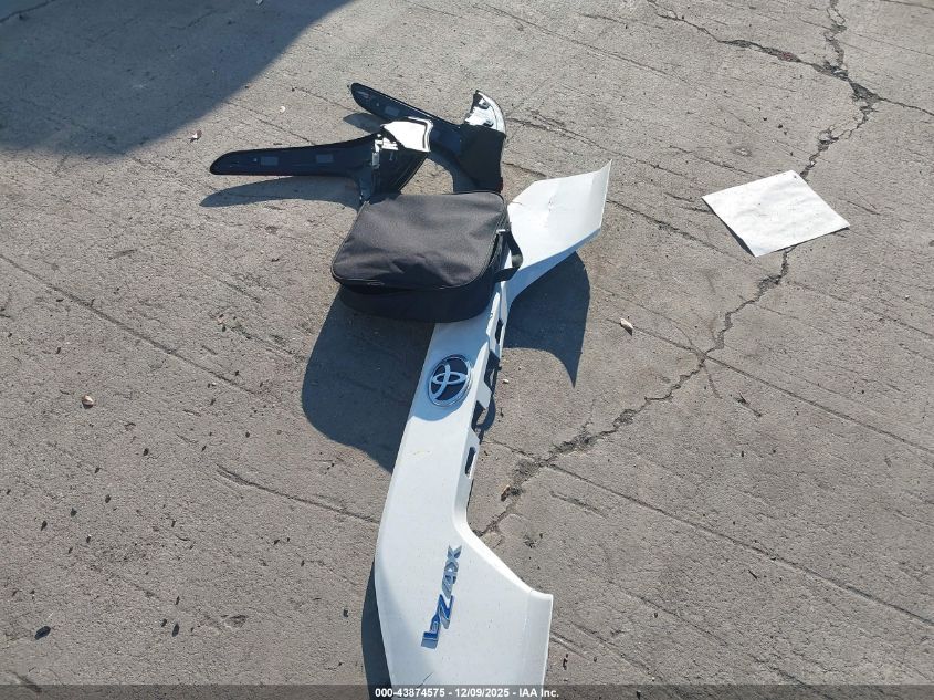 2025 Toyota Bz4X Xle VIN: JTMAAAAA5SA073036 Lot: 43874575