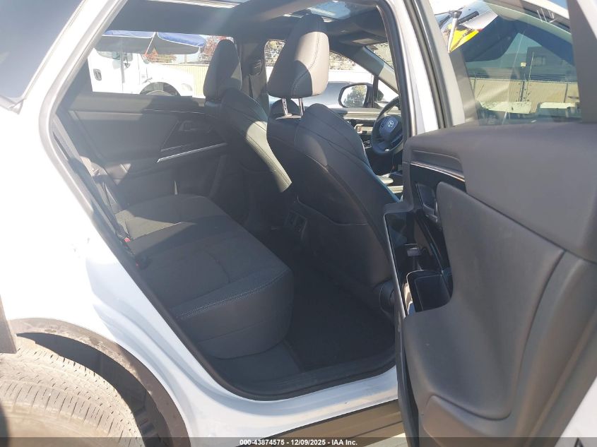 2025 Toyota Bz4X Xle VIN: JTMAAAAA5SA073036 Lot: 43874575