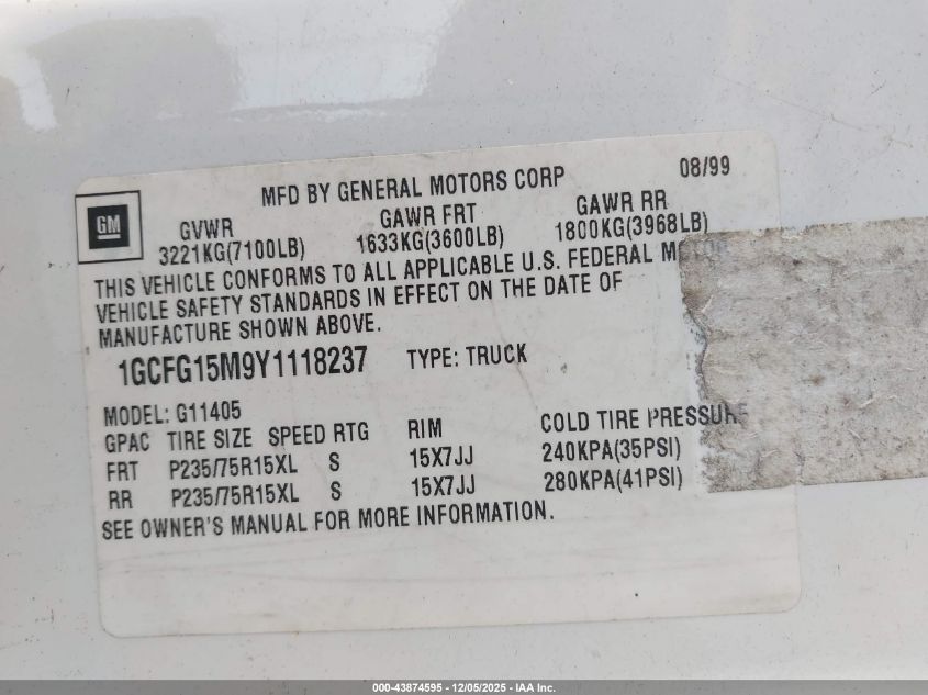 2000 Chevrolet Express VIN: 1GCFG15M9Y1118237 Lot: 43874595