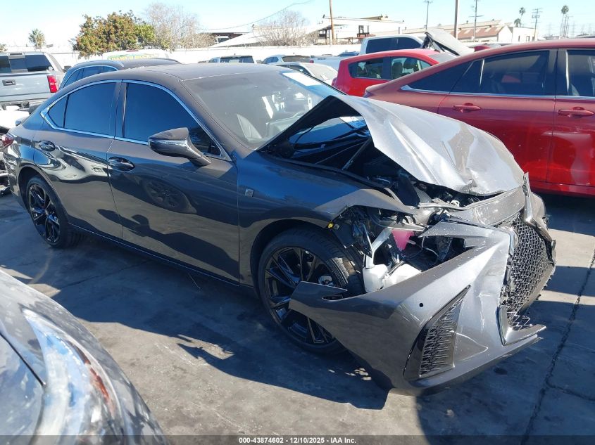 LEXUS ES 300H F SPORT DESIGN