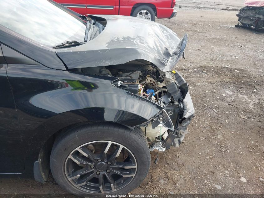 2012 Hyundai Elantra Limited VIN: 5NPDH4AE2CH090495 Lot: 43874652