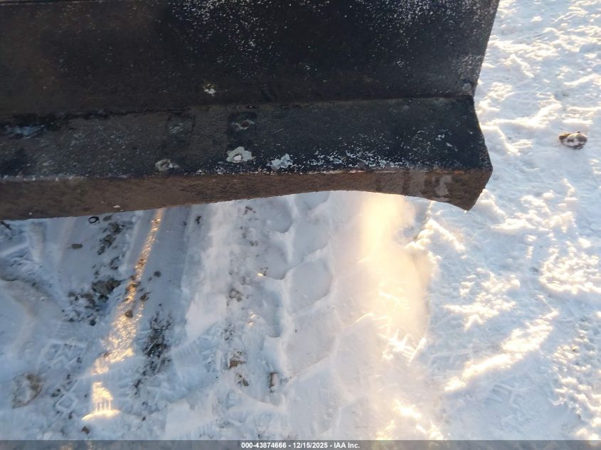 1997 Chevrolet K3500 Chassis VIN: 1GBHK33R3VF050442 Lot: 43874666