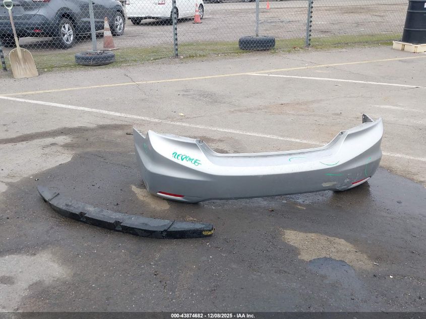 2014 Honda Civic Lx VIN: 19XFB2F57EE233312 Lot: 43874682