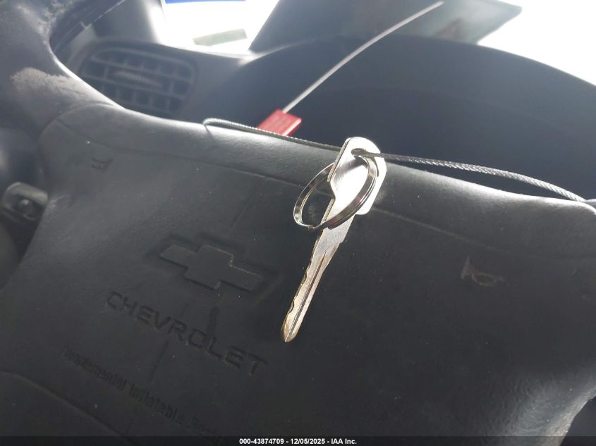 1998 Chevrolet Blazer Ls VIN: 1GNCS13W9W2242593 Lot: 43874709