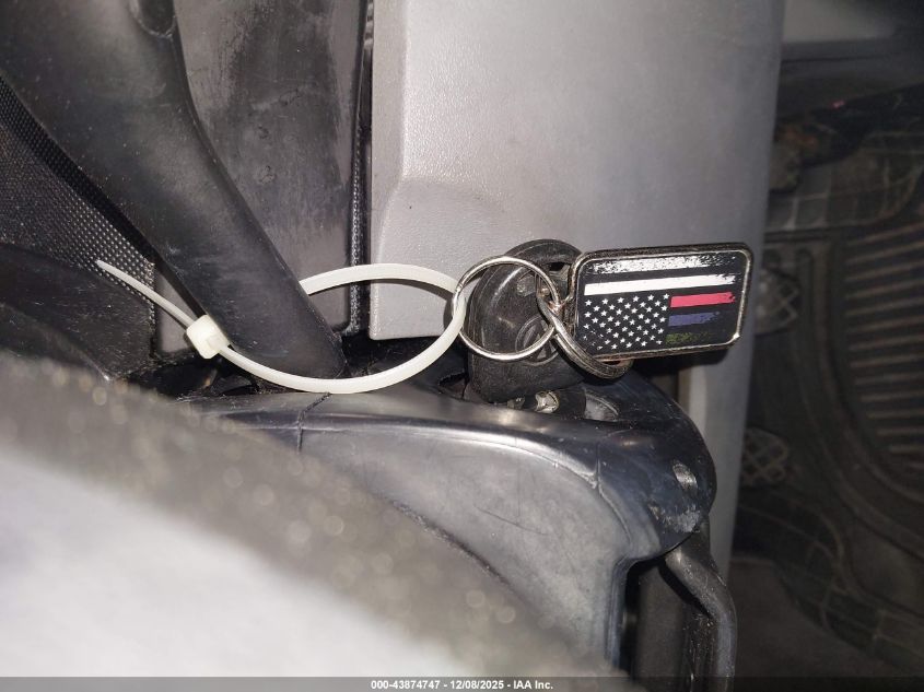 2000 Volkswagen New Beetle Gls VIN: 3VWCC21C6YM497750 Lot: 43874747