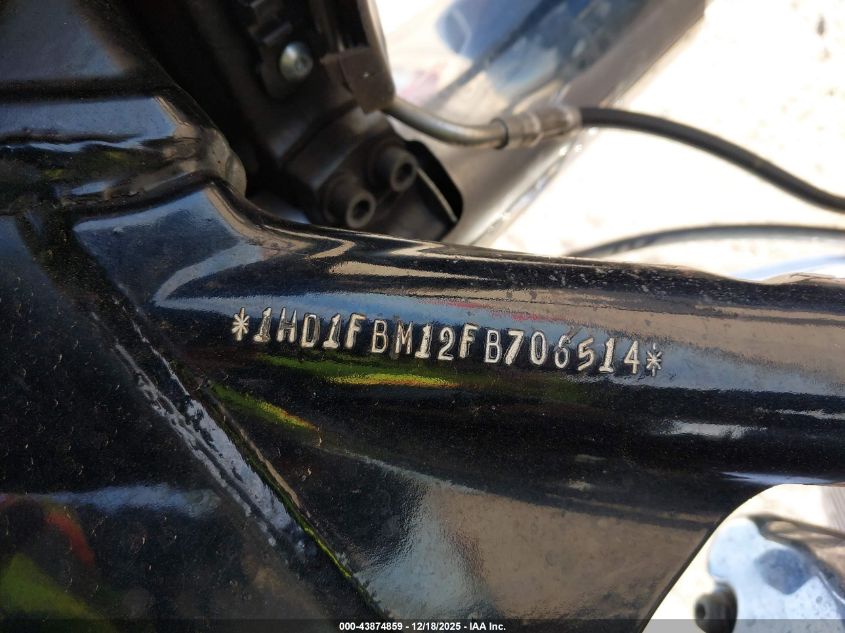 2015 Harley-Davidson Flhr Road King VIN: 1HD1FBM12FB706514 Lot: 43874859