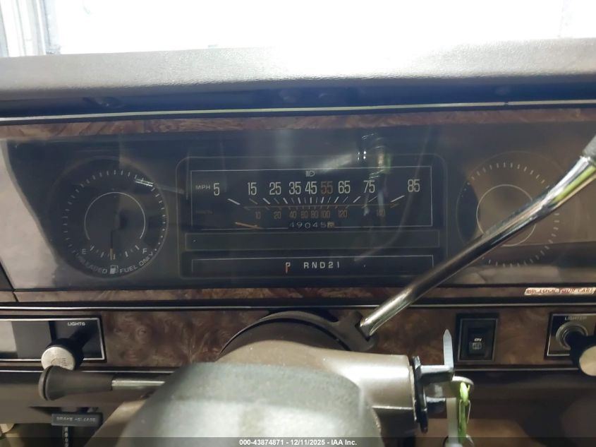 1982 Chevrolet Caprice Classic VIN: 1G1AN69J9CX100512 Lot: 43874871