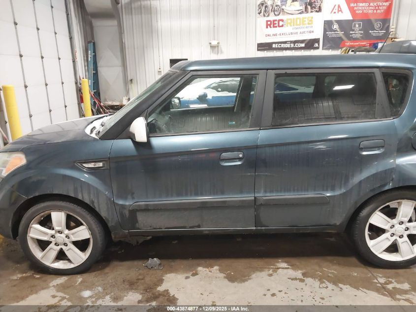 2010 Kia Soul + VIN: KNDJT2A24A7072786 Lot: 43874877
