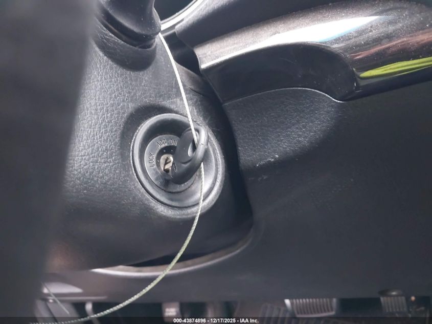 2011 Kia Sorento Lx VIN: 5XYKT3A1XBG178035 Lot: 43874896