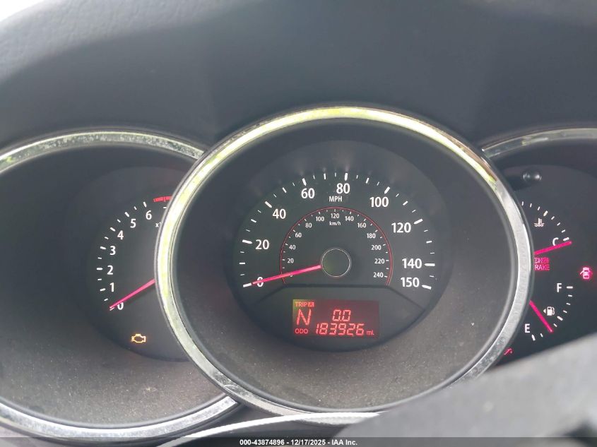 2011 Kia Sorento Lx VIN: 5XYKT3A1XBG178035 Lot: 43874896